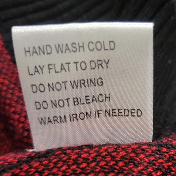 Nikkak - Women's Black and Red Cropped Cardigan Cherry Sweater - Size S - Picture 2 of 5